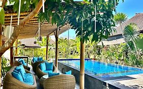 Island Garden Huts Lembongan